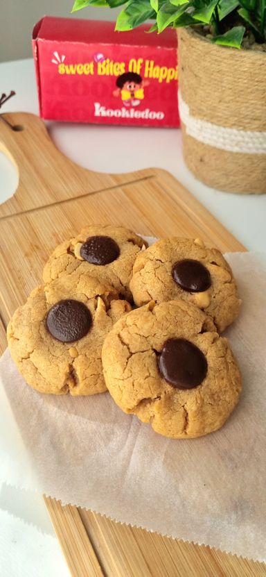 Choco-Peanuts Cookie