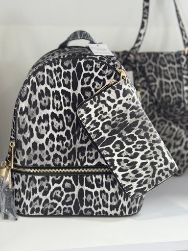 Big bag animal print with backpack animal print