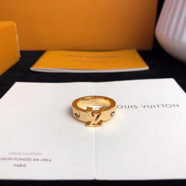 Louis Vuitton Ring 