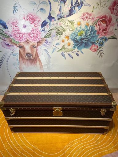 LV VIP Furniture Box