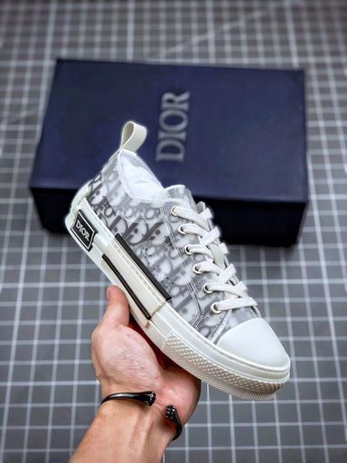 Dior Sneaker