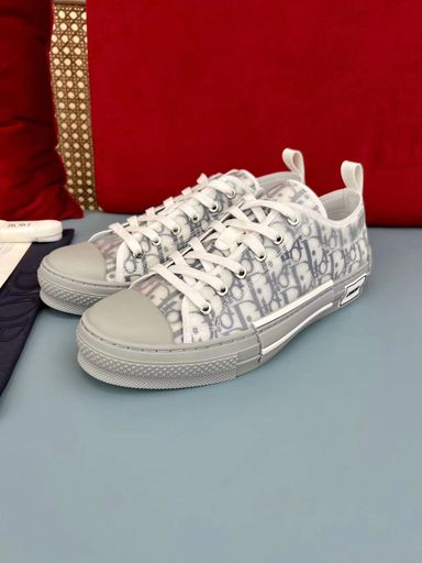 Dior Sneaker