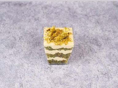 Pistachio cake mini