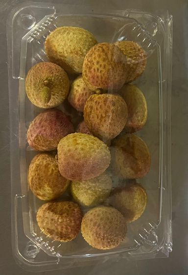 300g  Litchi's