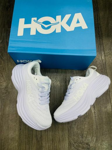 HOKA BONDI 8