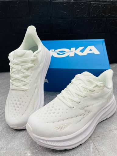 HOKA CLINFON 9