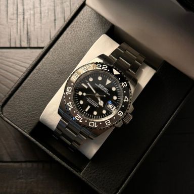 Seiko 'Bruce Wayne' Mod