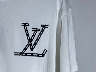 LV Tee