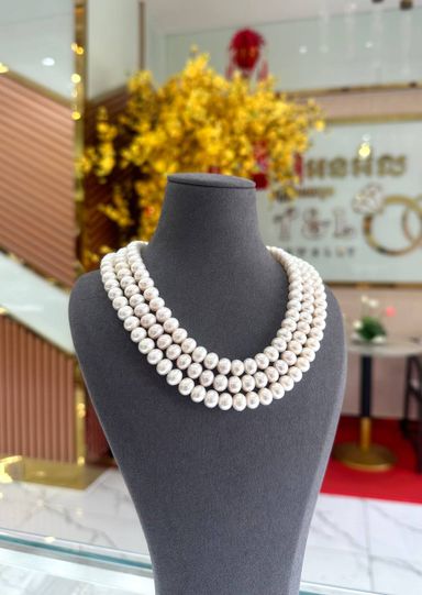 Pearl Necklace