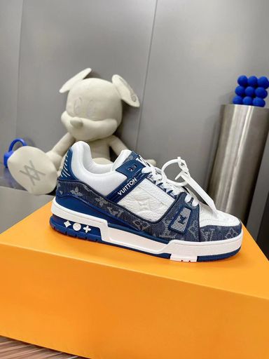 LV Sneaker