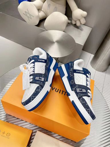 LV Sneaker