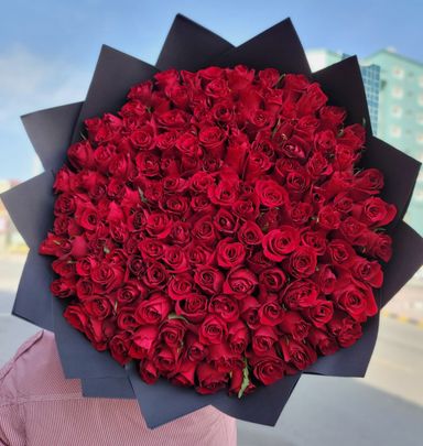 200 Premium Red Roses