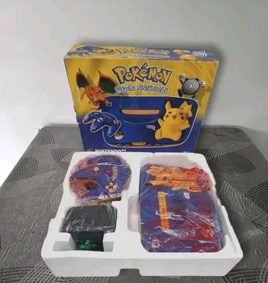 Pack Nintendo 64 Pokémon Pikachu + 03 Jeux 64 