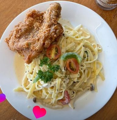 Fettucine Carbonara with Chicken Chop