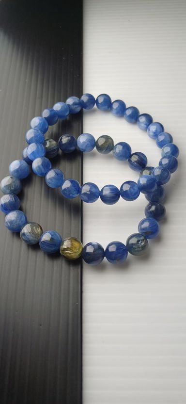 KYANITE BRACELET 