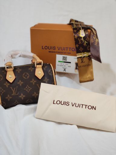 Lv Small Pillow Bag In Style Of Lv Leather Bag 20*14Cm Shoulder Crossbody Bag Handbag