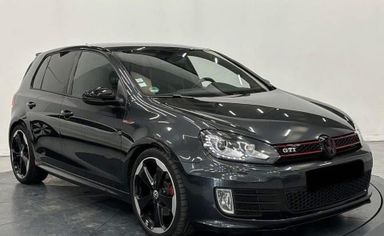 VOLKSWAGEN GOLF GTI 2011