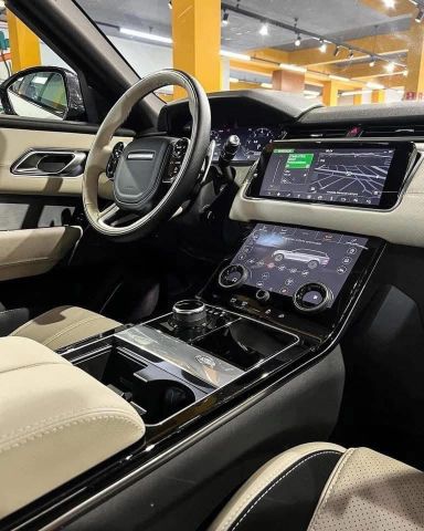 RANGE ROVER VELAR 