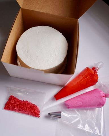 Cake Decorating Kit