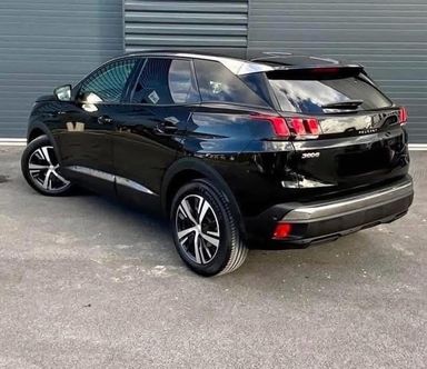 Peugeot 3008 1.5 bluehdi 130CV 2018