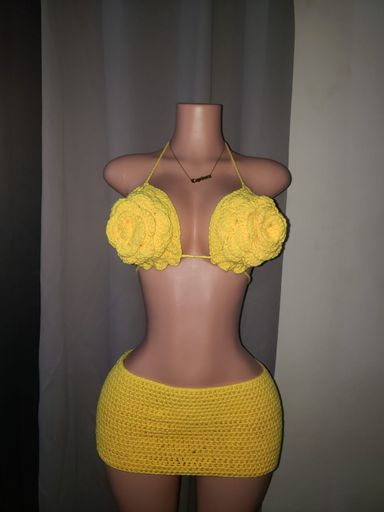 Yellow Flower Skirt Set 💛