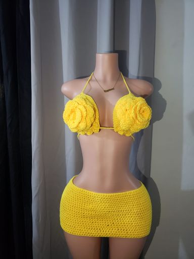 Yellow Flower Skirt Set 💛