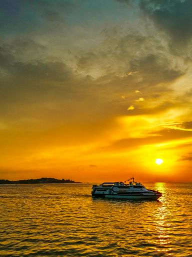 Fast boat from Padangbai port Bali to Gili Trawangan ! Gili Air ! Bangsal  Lombok