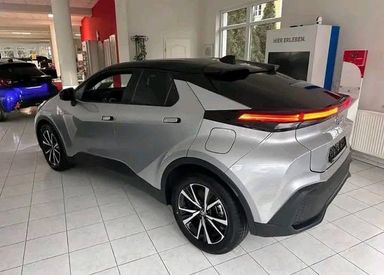 Toyota C-HR / 2024