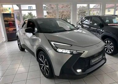 Toyota C-HR / 2024