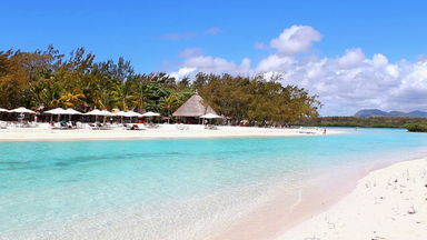 Discover Ile aux Cerfs: Shared Basics Speedboat Tour