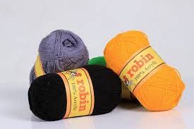 Robin Yarn small