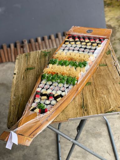 Sushi Boat C