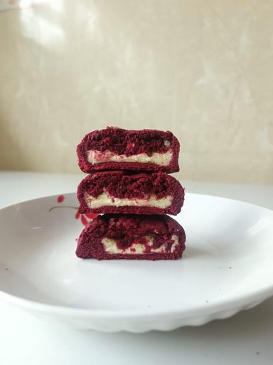 Red velvet cream cheese 