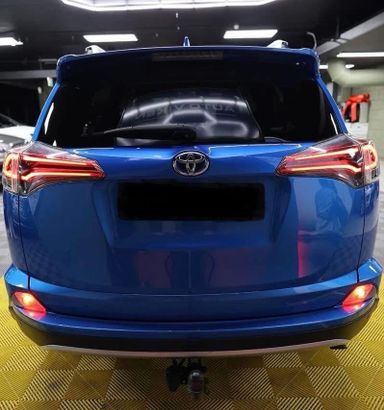 Toyota RAV4 /2016