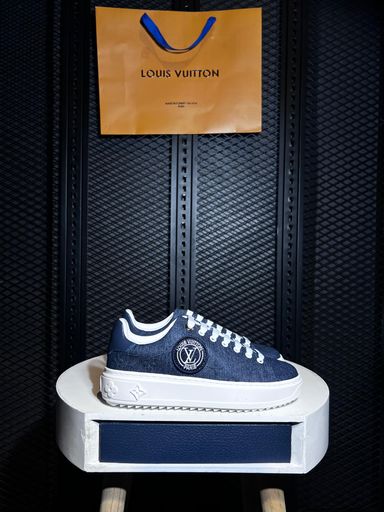 Louis Vuitton Shoes – Elegance Meets Luxury - 1 - PS1001