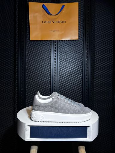 Louis Vuitton Shoes – Elegance Meets Luxury - 1 - PS1001