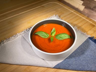 Tomato soup-puree,  vegetarian