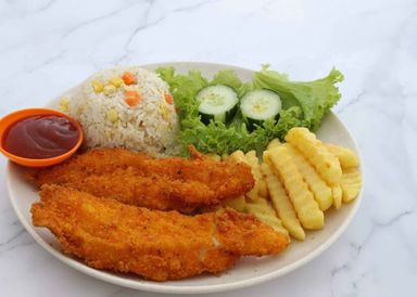 NASI GORENG FISH N CHIPS