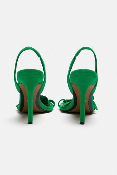 SANDALES À TALONS HAUTS EN CUIR FLEURI - Couleur Vert