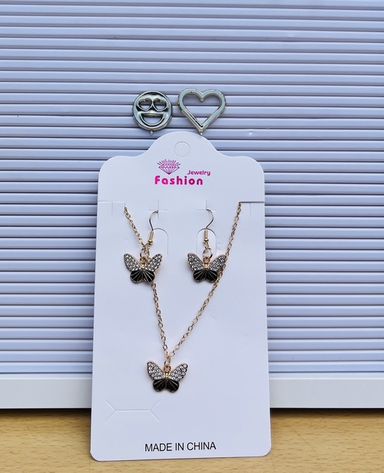 Lovely Earring and Necklace Set 2