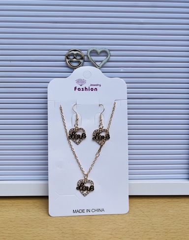 Lovely Earring and Necklace Set 2