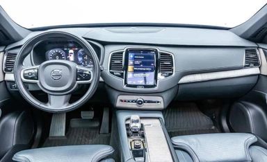 Volvo XC90 /2022