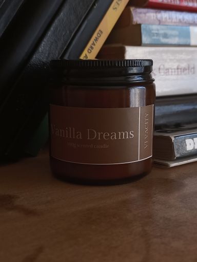 Vanilla Dreams scented candle 