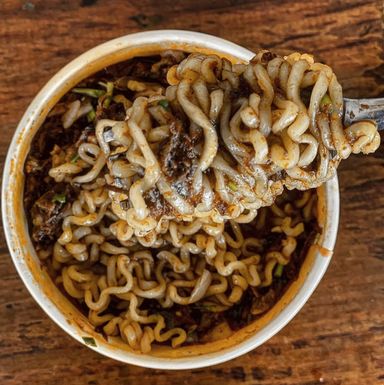 RAMEN CON BARBACOA