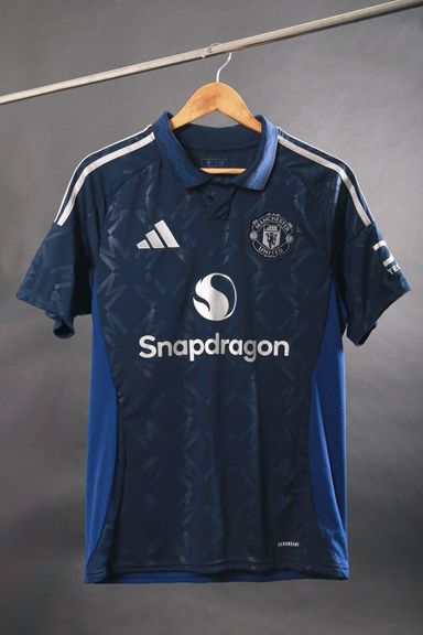 Man u Away Kit 24/25