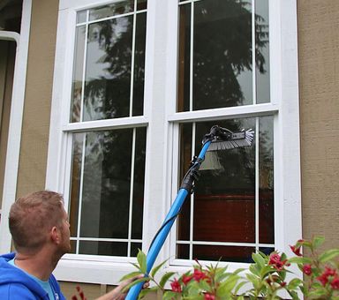 3 Bed Semi Front Window Clean & Dry