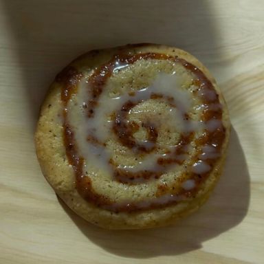 Cinnamon Rool Cookie