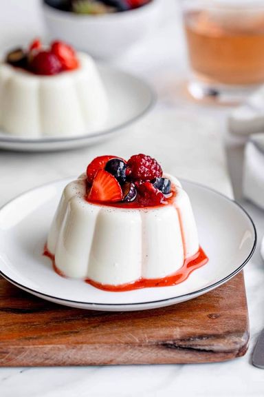 Classic Vanilla Panna Cotta