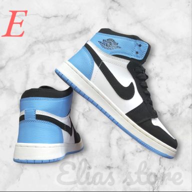 Nike Jordan 1 Mid – Iconic Style 🏀🔥