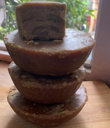 सखर (Jaggery)